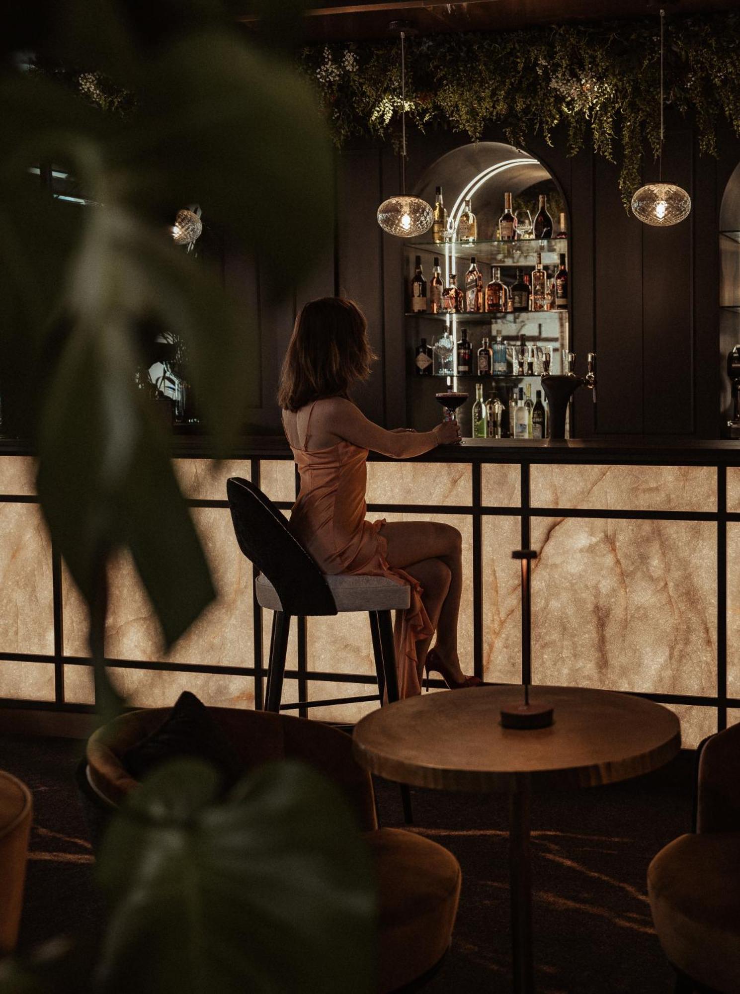 Grand Hotel Du Parc - Teritoria エクスレバン エクステリア 写真